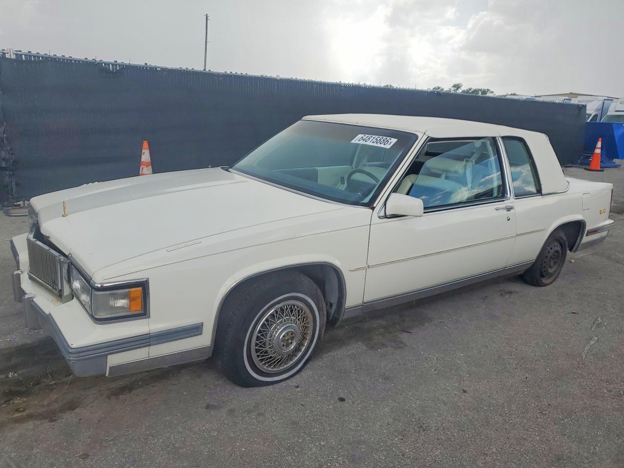 1988 Cadillac DeVille, VIN 1G6CD1150J4301933 — Обычный износ