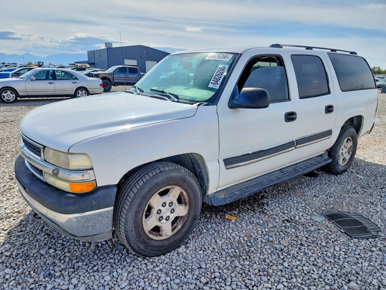 2004 Chevrolet Suburban LS, VIN 1GNFK16ZX4R278008 — Мелкие вмятины и царапины