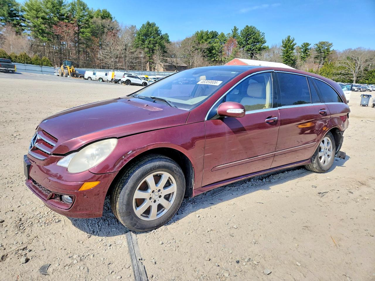 2007 Mercedes-Benz R 3.5L, VIN 4JGCB65E57A055221 — Зад