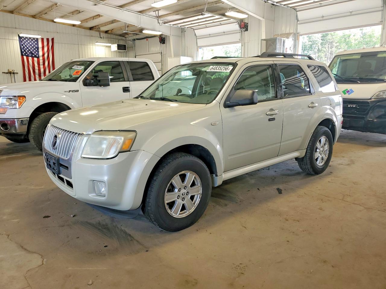 2009 Mercury Mariner, VIN 4M2CU81739KJ20513 — Механическое