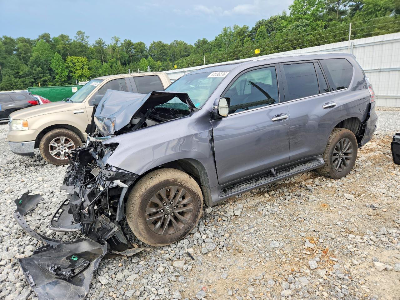 2023 Lexus GX 460 Premium, VIN JTJAM7BX3P5349045 — Front end