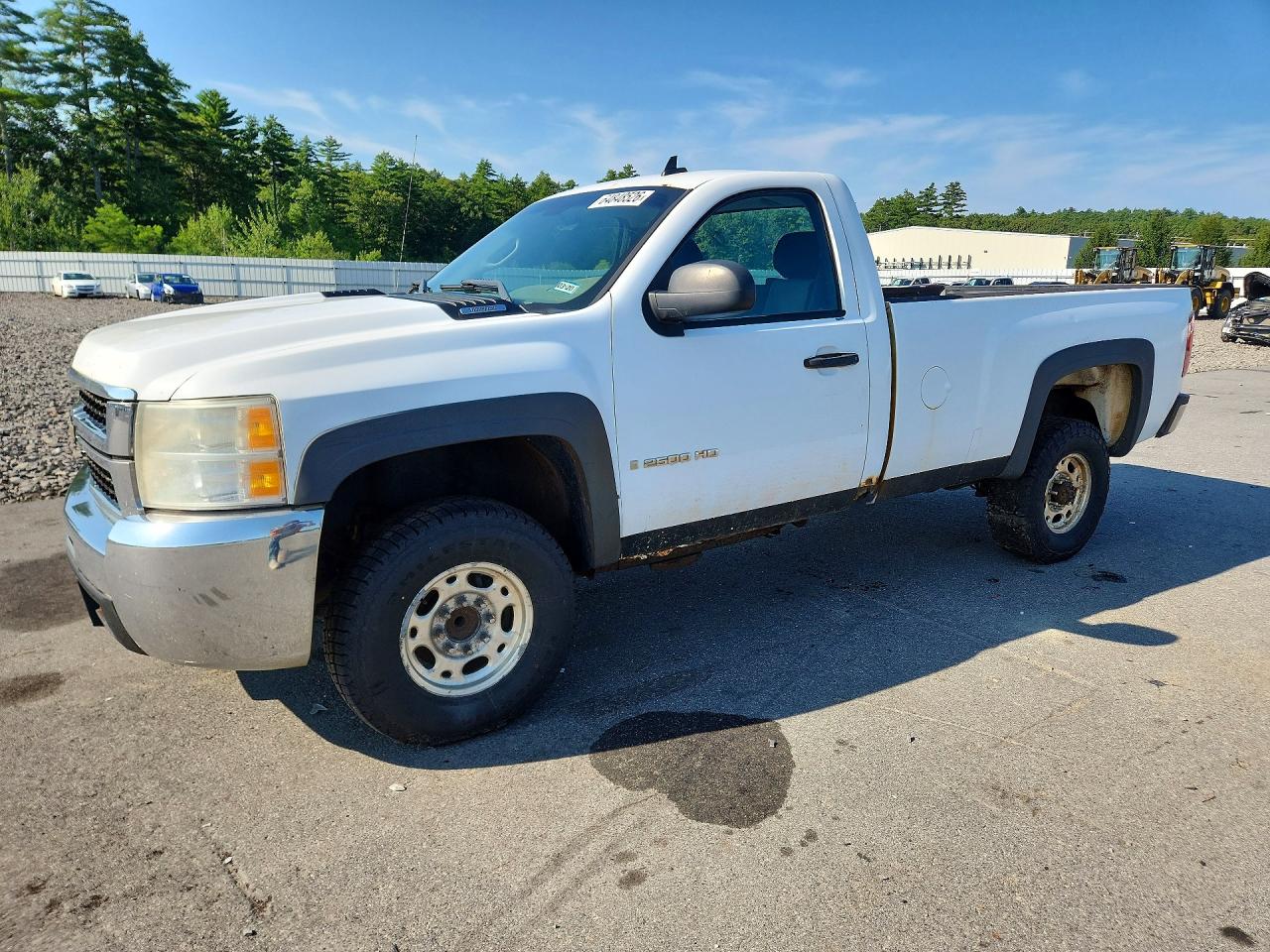 2008 Chevrolet Silverado 2500HD Work Truck, VIN 1GCHC24K58E191625 — Перед