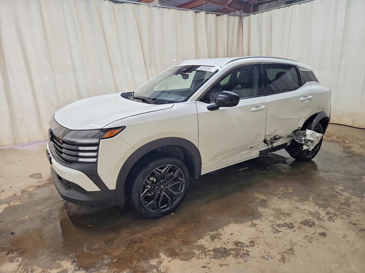 2026 Nissan Kicks SR, VIN 3N8AP6DA1TL391502 — Side