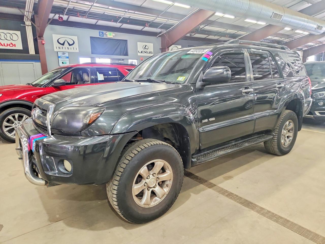 2006 Toyota 4Runner SR5, VIN JTEBU14RX60080729 — Minor dents and scratches