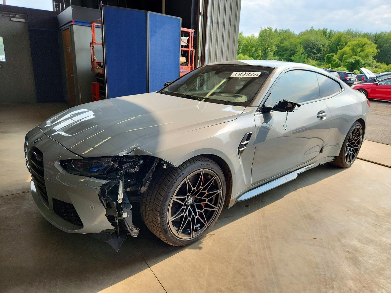 2022 BMW M4 Competition, VIN WBS33AZ0XNCH99378 — Front end