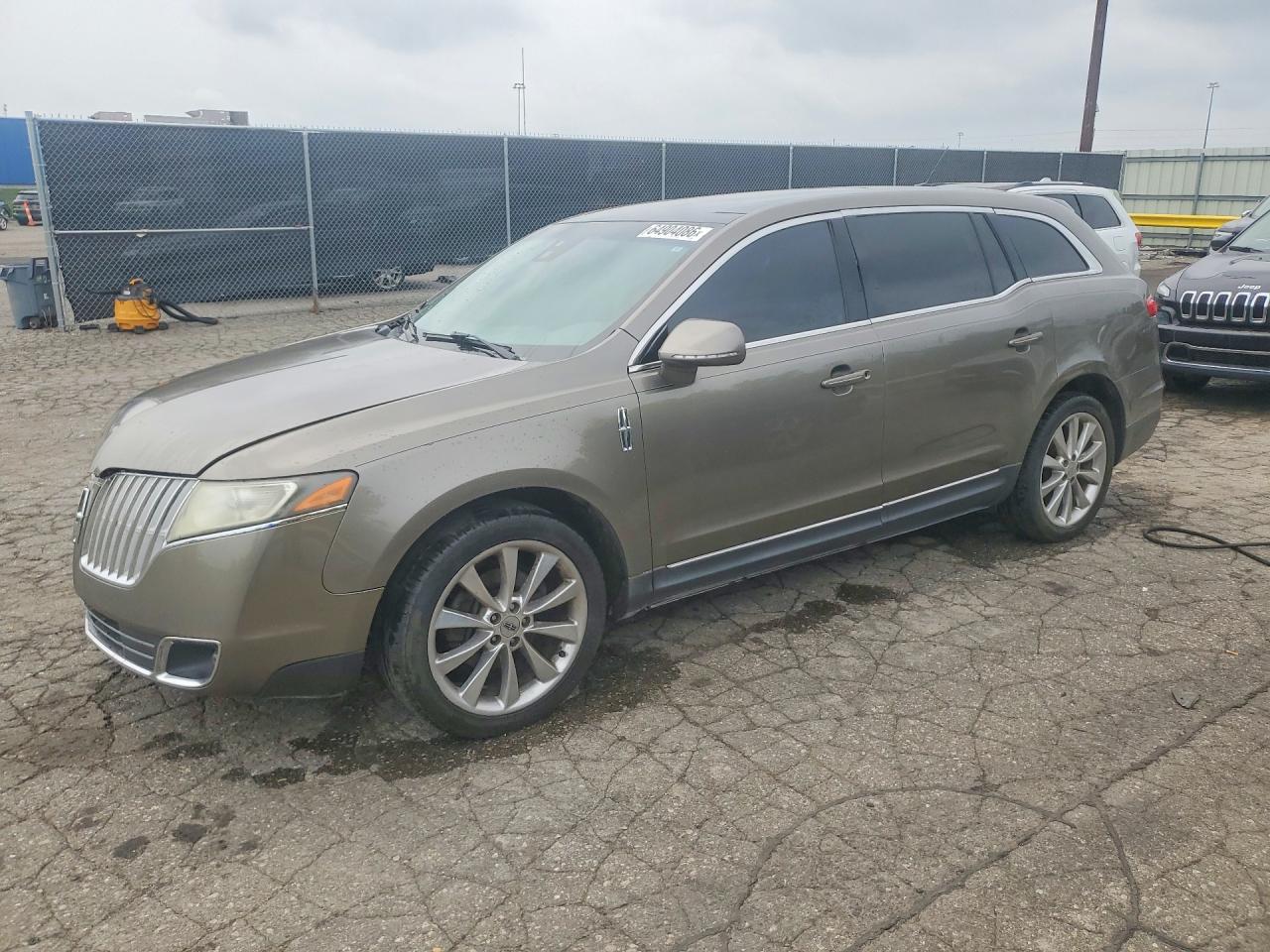 2012 Lincoln MKT EcoBoost, VIN 2LMHJ5AT8CBL53224 — Мелкие вмятины и царапины
