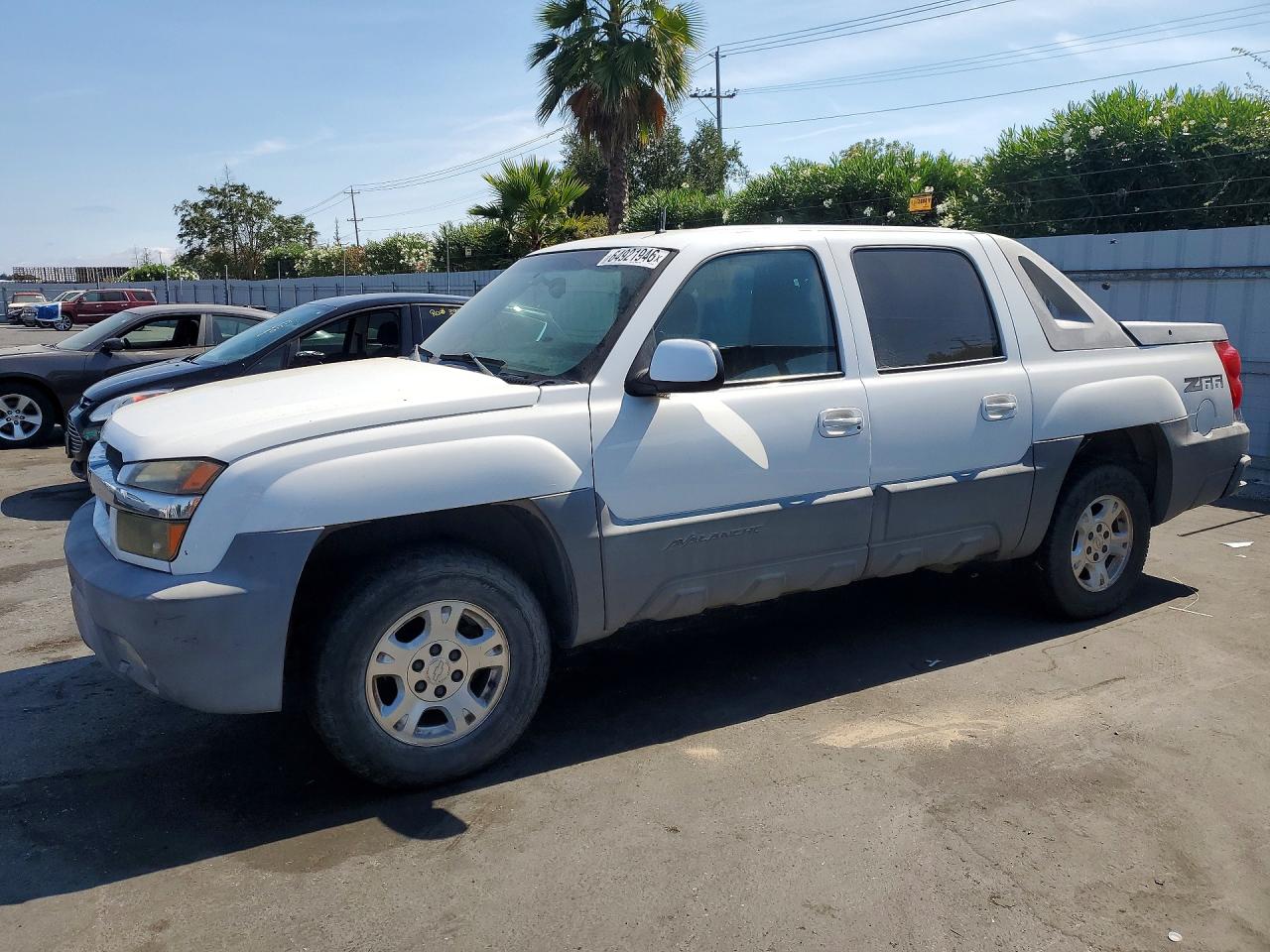 2002 Chevrolet Avalanche, VIN 3GNEC13T32G224541 — Мелкие вмятины и царапины