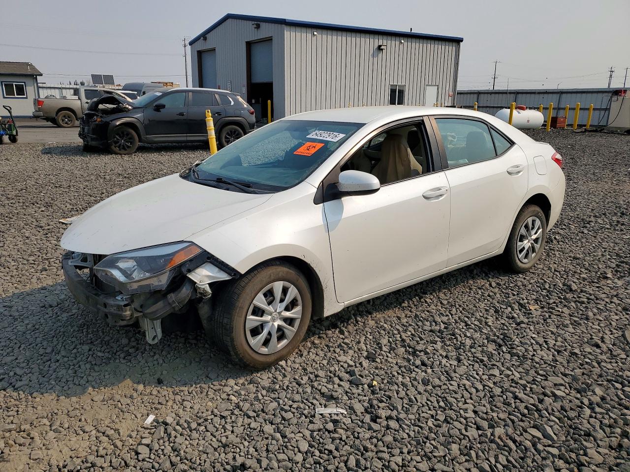 2014 Toyota Corolla LE Eco, VIN 5YFBPRHE2EP042983 — Front end