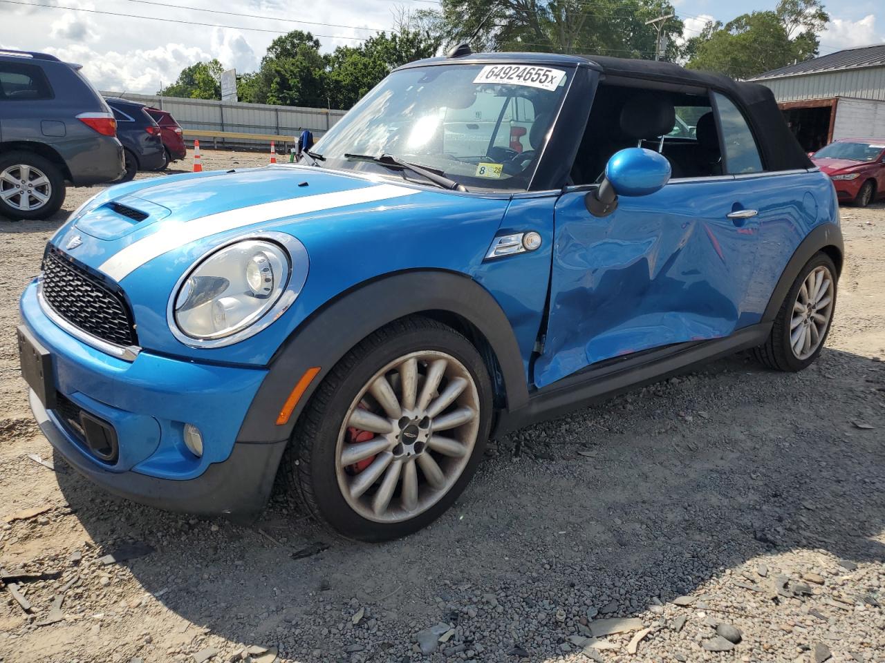 2011 MINI COOPER, VIN WMWZP9C57BTZ80601 — Бок