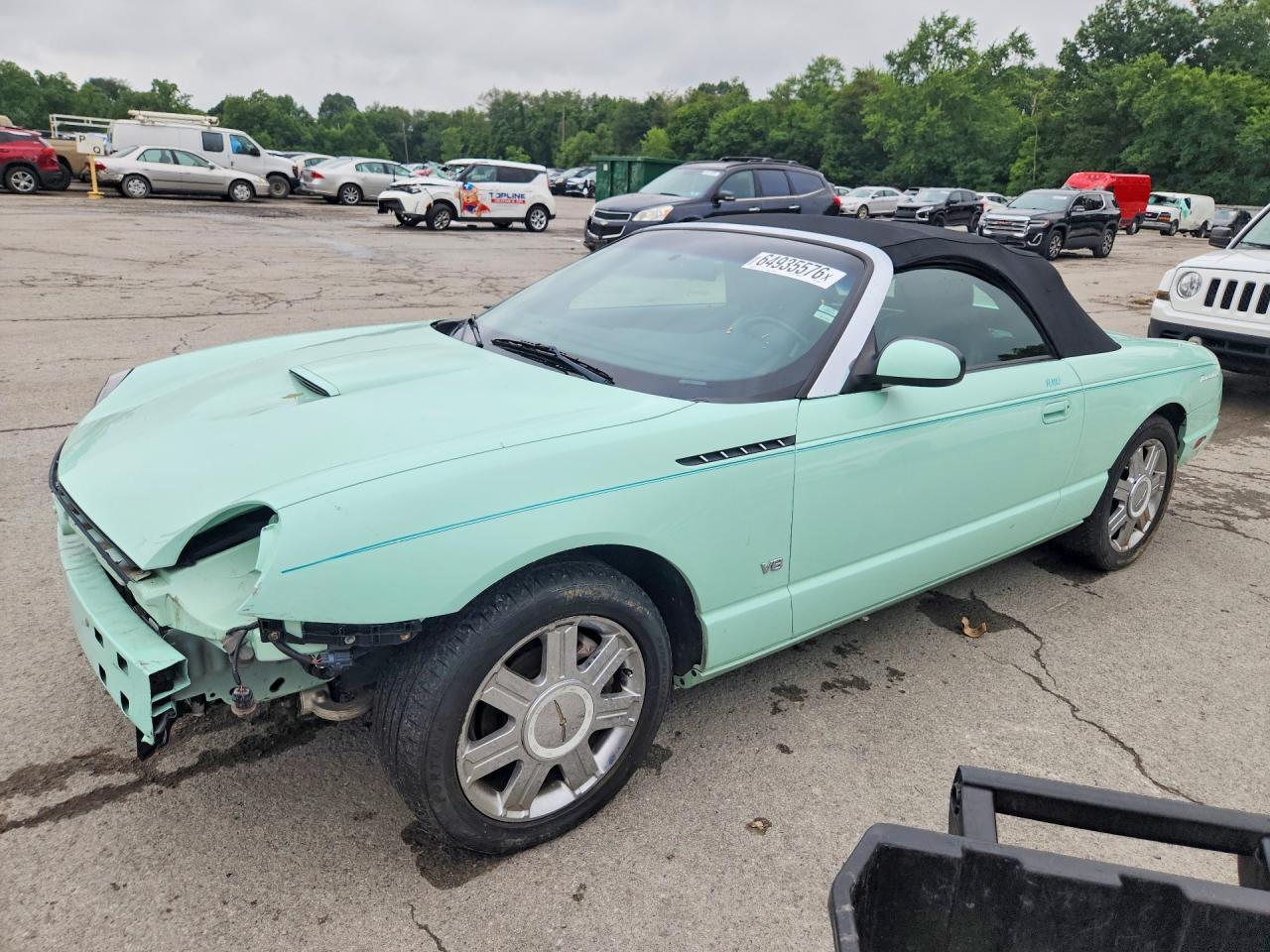 2004 Ford Thunderbird Deluxe, VIN 1FAHP60A94Y100833 — Перед
