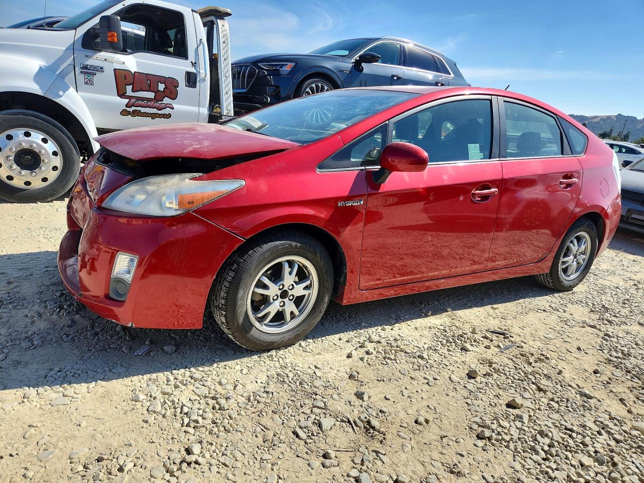 2010 Toyota Prius III, VIN JTDKN3DU4A0172297 — Front end