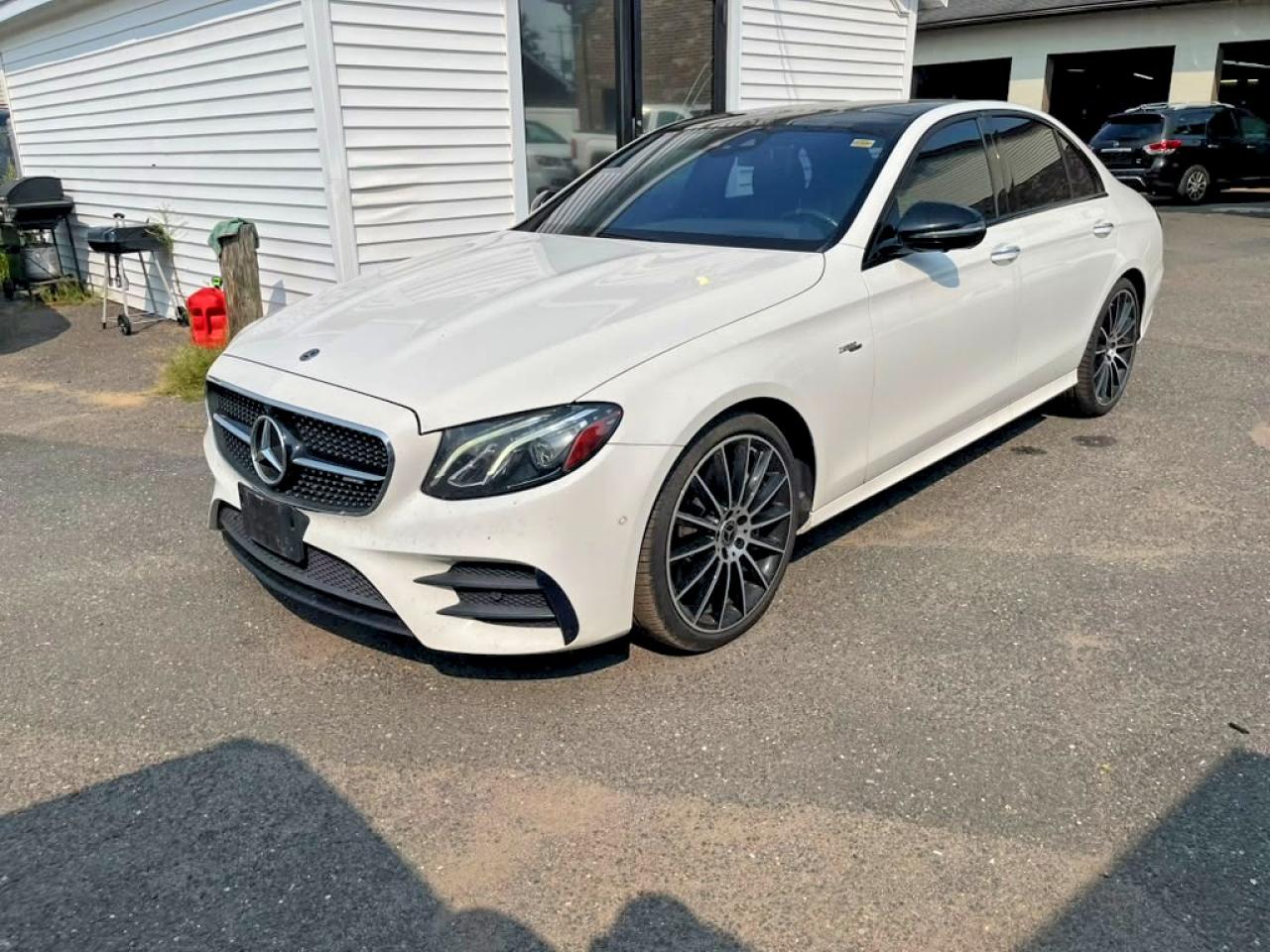2019 Mercedes-Benz E 53 AMG, VIN WDDZF6BB7KA625537 — Minor dents and scratches