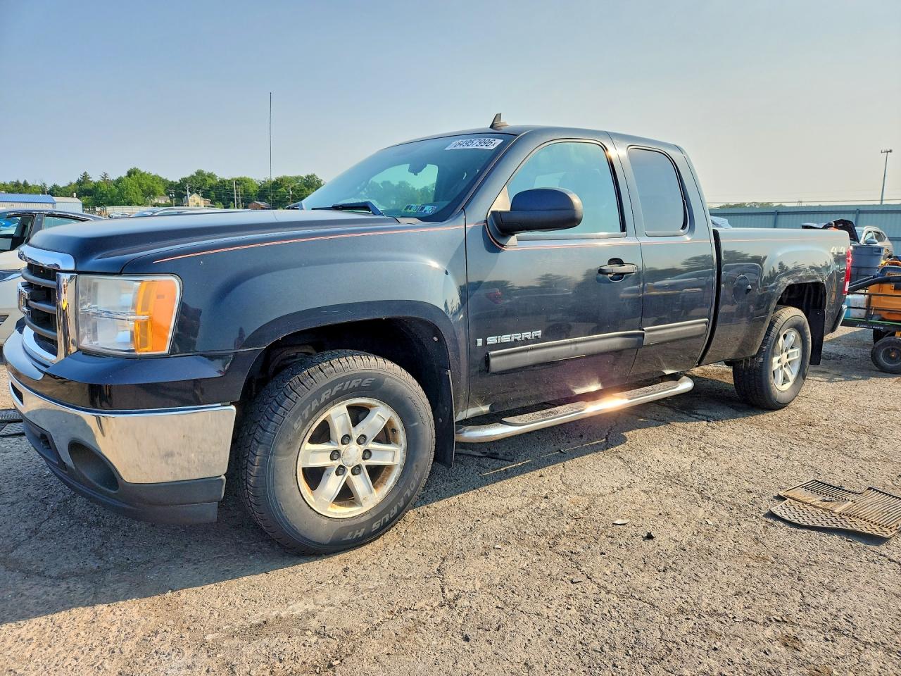 2009 GMC Sierra 1500 SLE, VIN 2GTEK290491122747 — Mechanical