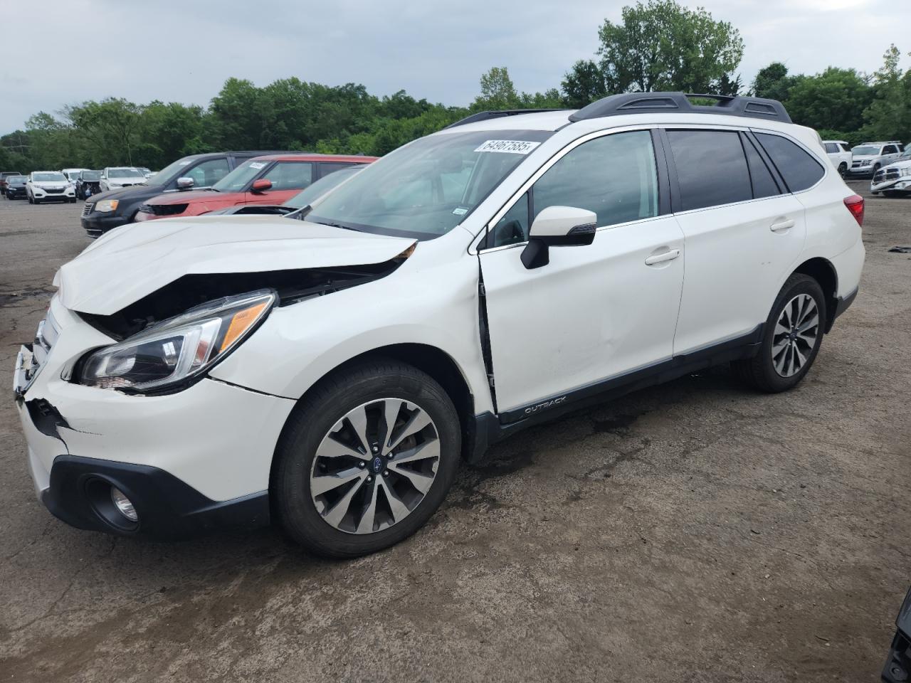 2016 Subaru Outback Limited, VIN 4S4BSAJC0G3273414 — Front end