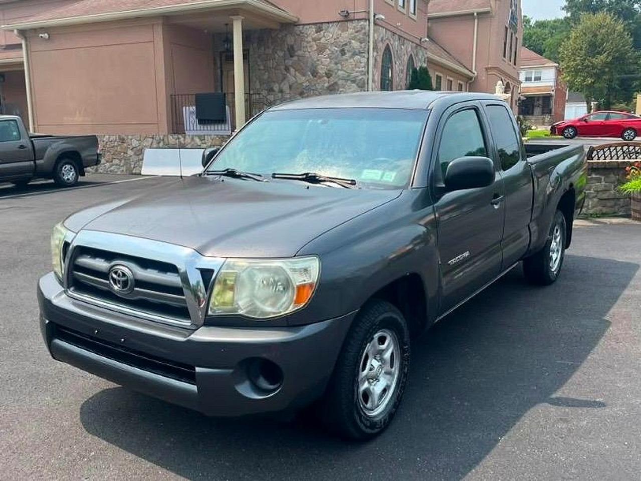 2010 Toyota Tacoma, VIN 5TETX4CNXAZ702769 — Мелкие вмятины и царапины