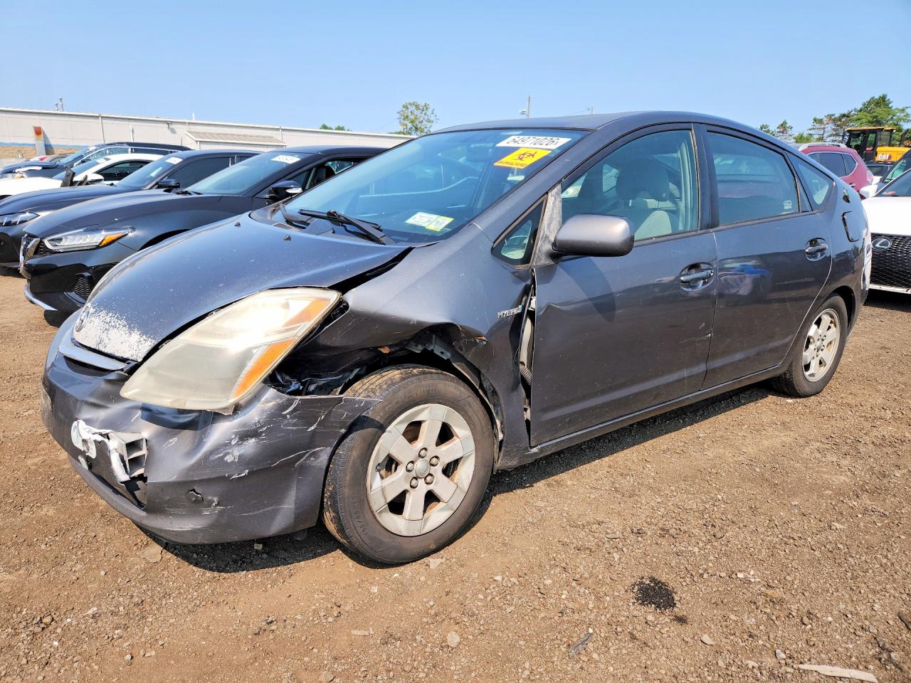 2009 Toyota Prius, VIN JTDKB20U093523063 — Перед