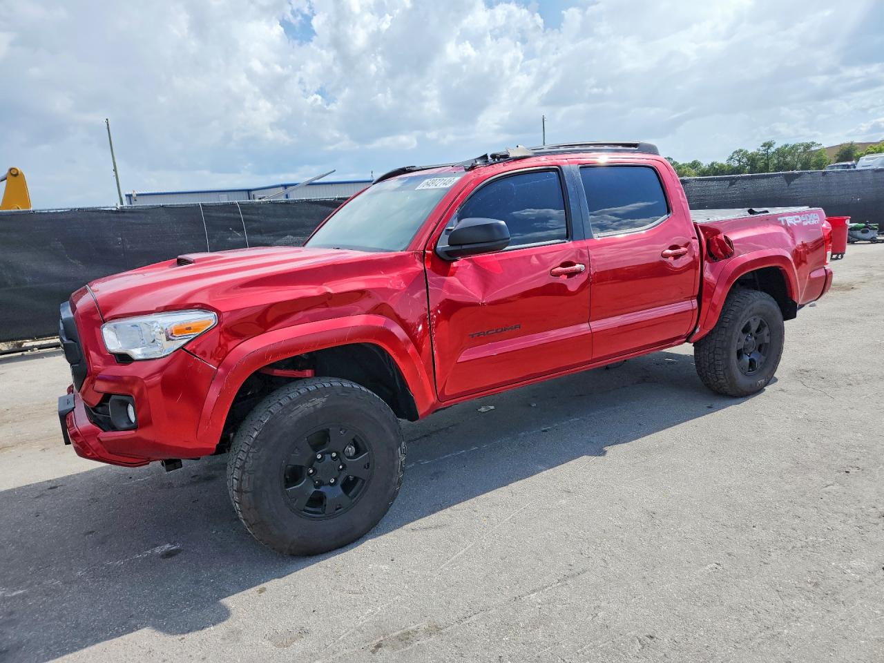 2023 Toyota Tacoma TRD Sport, VIN 3TMCZ5AN0PM588919 — Днище
