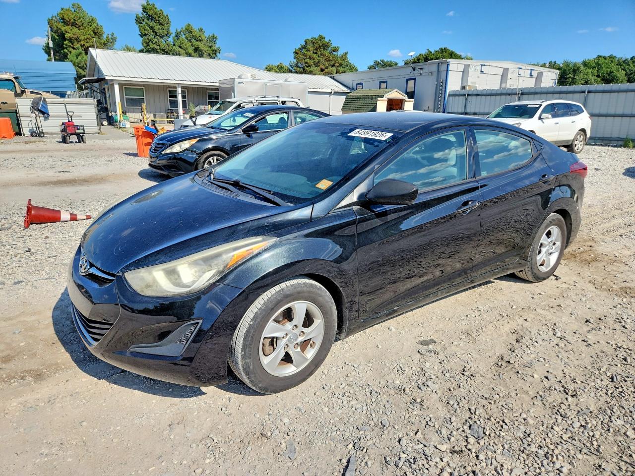 2015 Hyundai Elantra SE, VIN 5NPDH4AE5FH647033 — Front end