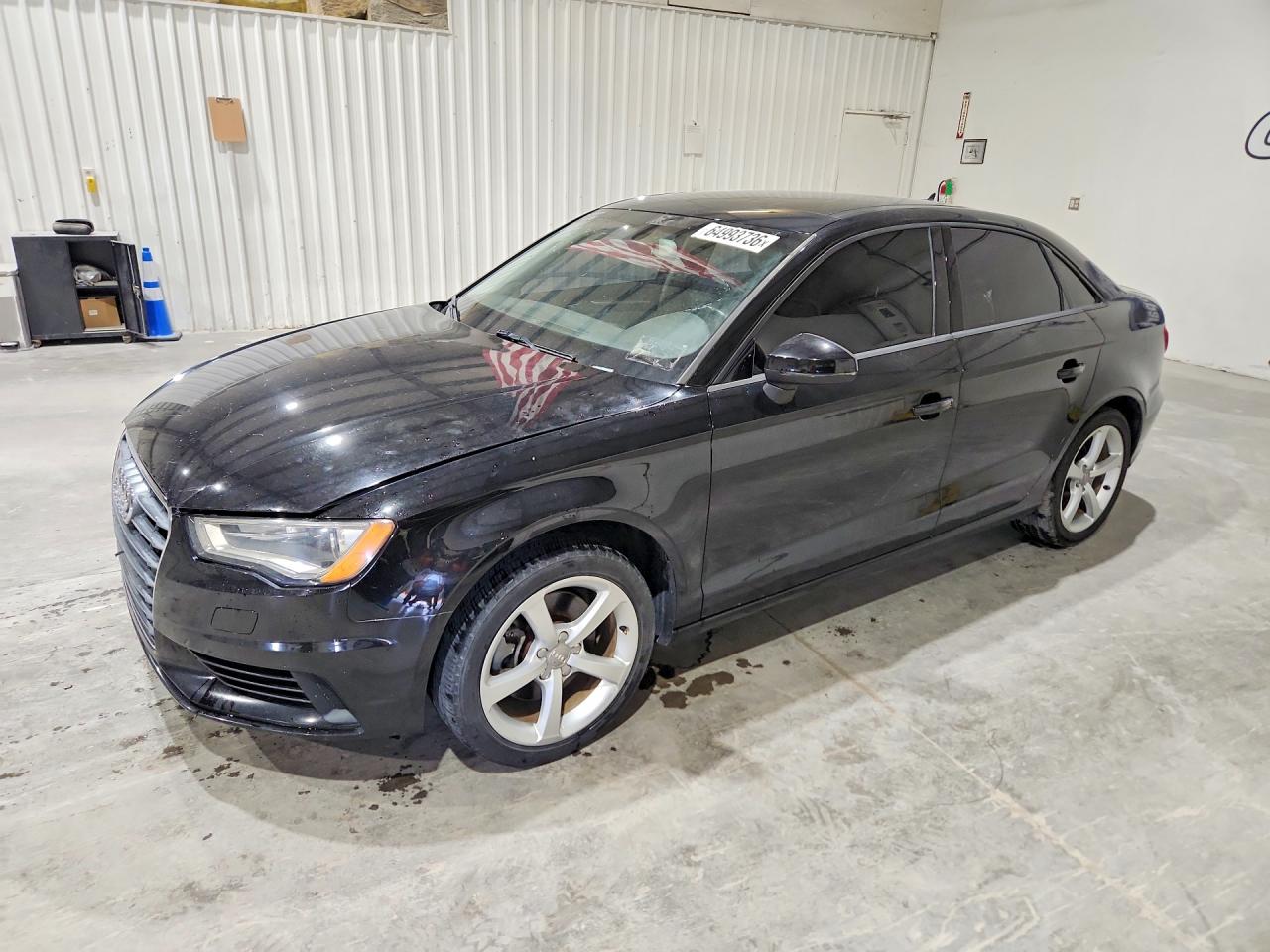 2015 Audi A3 Premium, VIN WAUACGFF7F1085547 — Мелкие вмятины и царапины