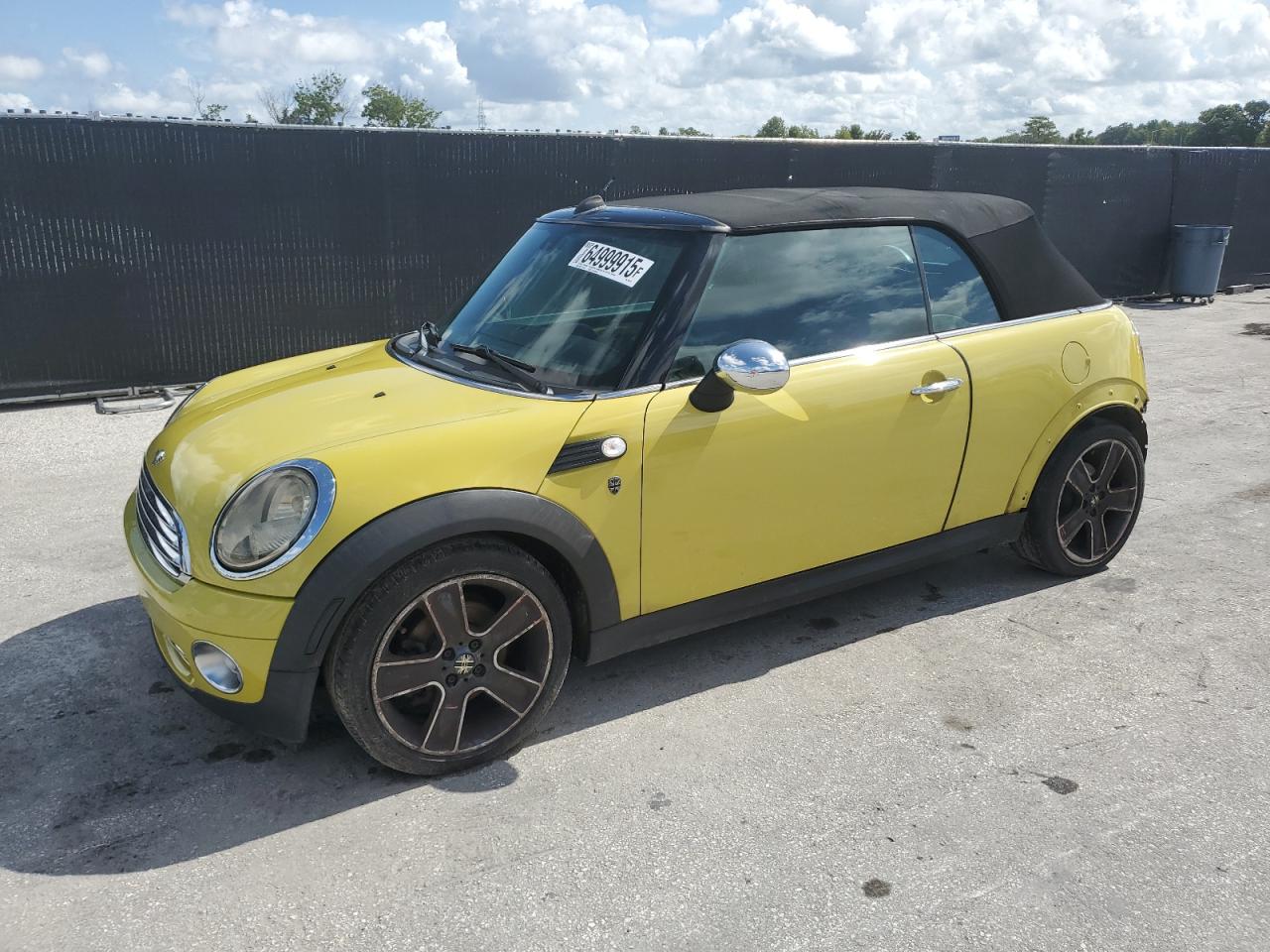 2009 MINI Convertible, VIN WMWMR33539TU95173 — Зад