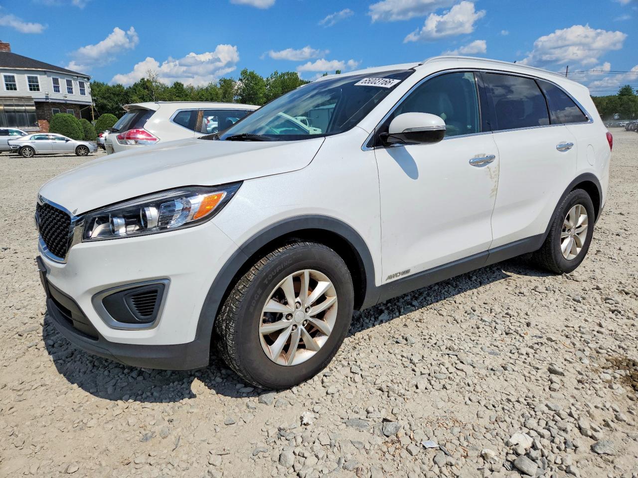 2016 Kia Sorento LX, VIN 5XYPGDA53GG143122 — Normal wear