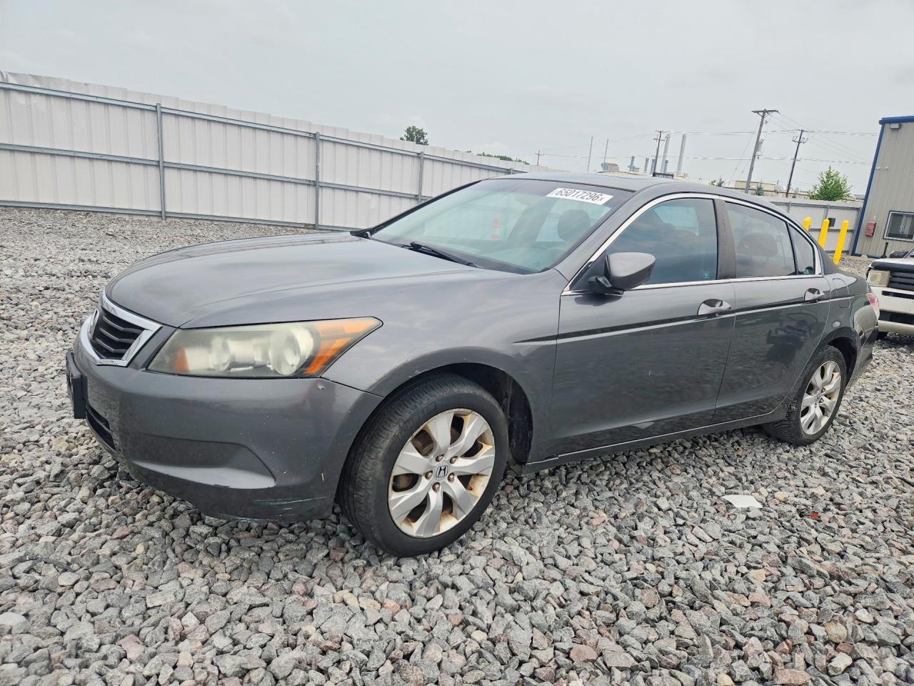 2009 Honda Accord EX-L, VIN 1HGCP26879A125894 — Front end