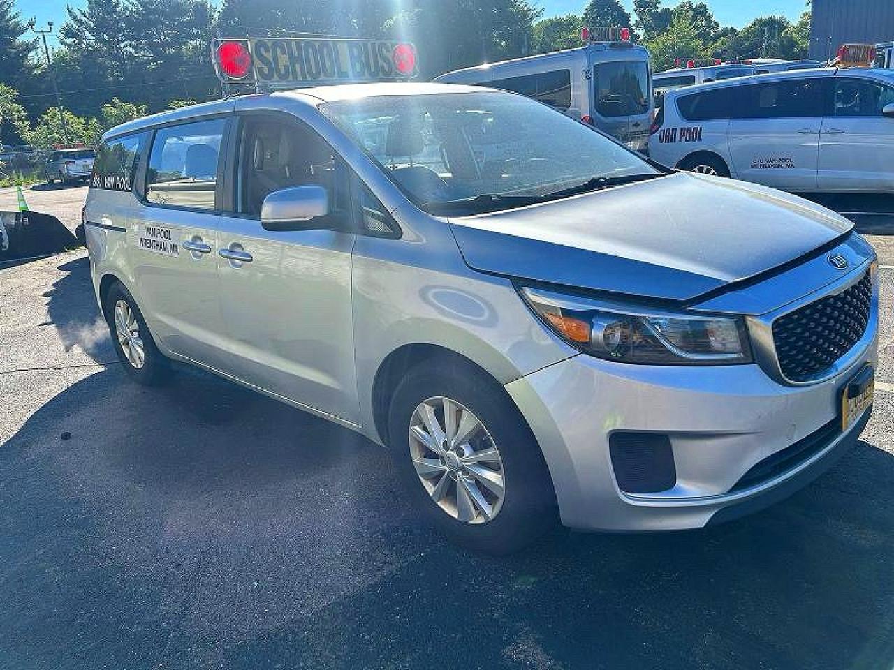 2017 Kia Sedona L, VIN KNDMA5C1XH6264741 — Обычный износ