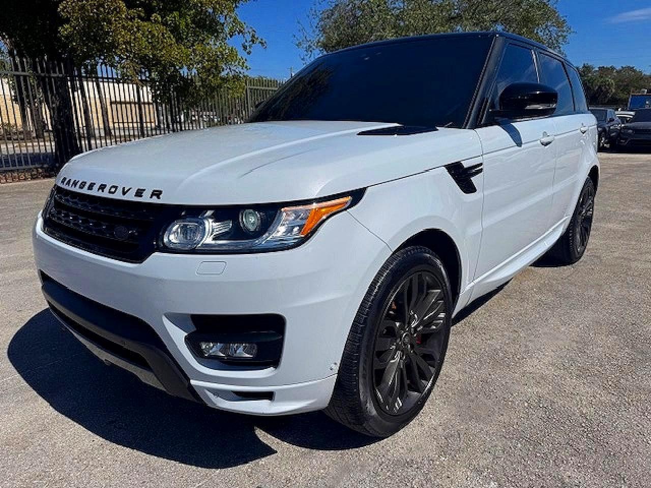 2017 Land Rover Range Rover Sport HSE Dynamic, VIN SALWV2FV4HA678579 — Water / flood