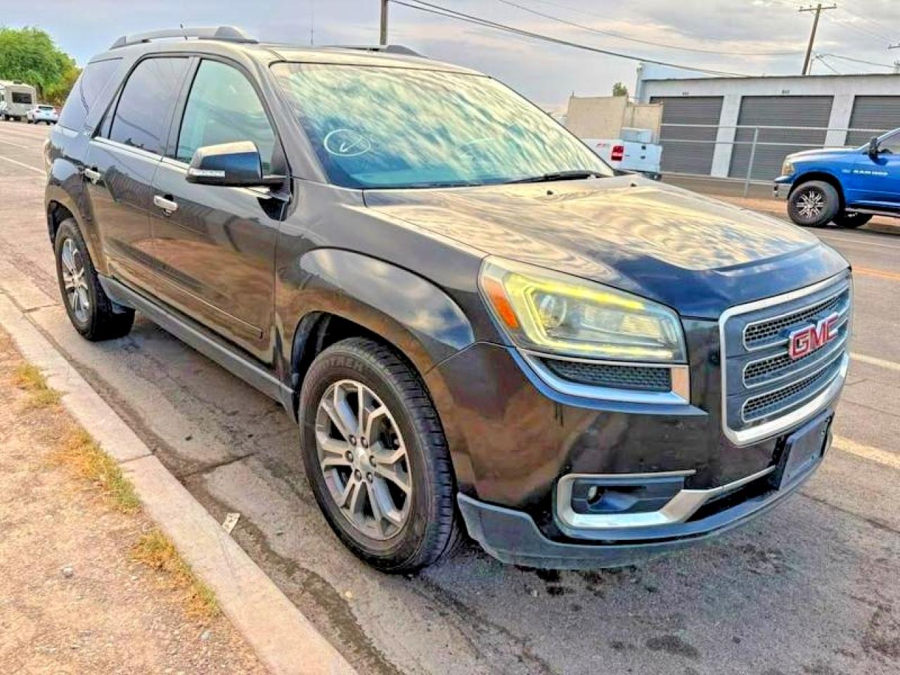 2014 GMC Acadia SLT, VIN 1GKKRRKD2EJ224329 — Normal wear