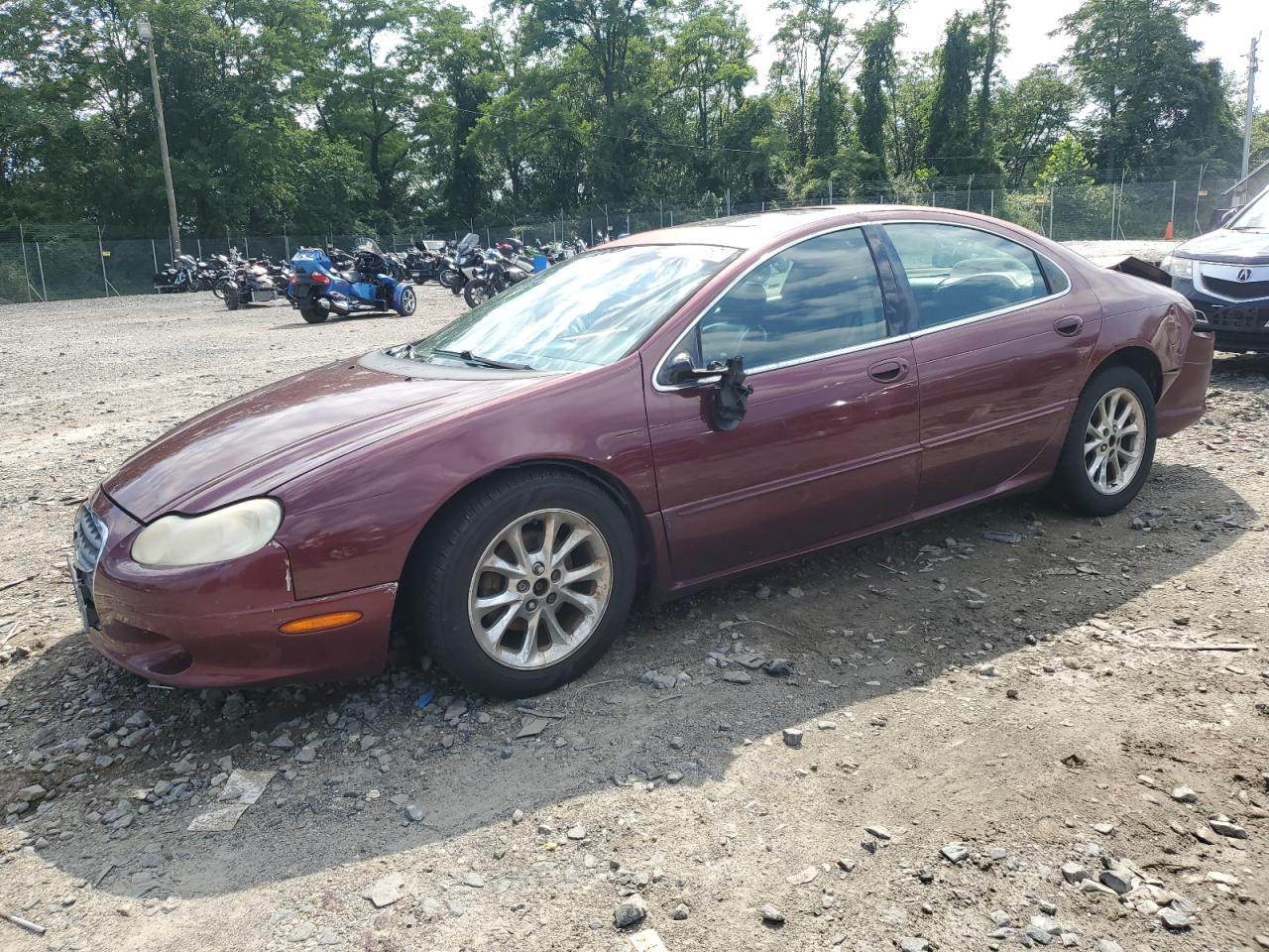 2000 Chrysler LHS, VIN 2C3HC56G9YH215190 — Зад