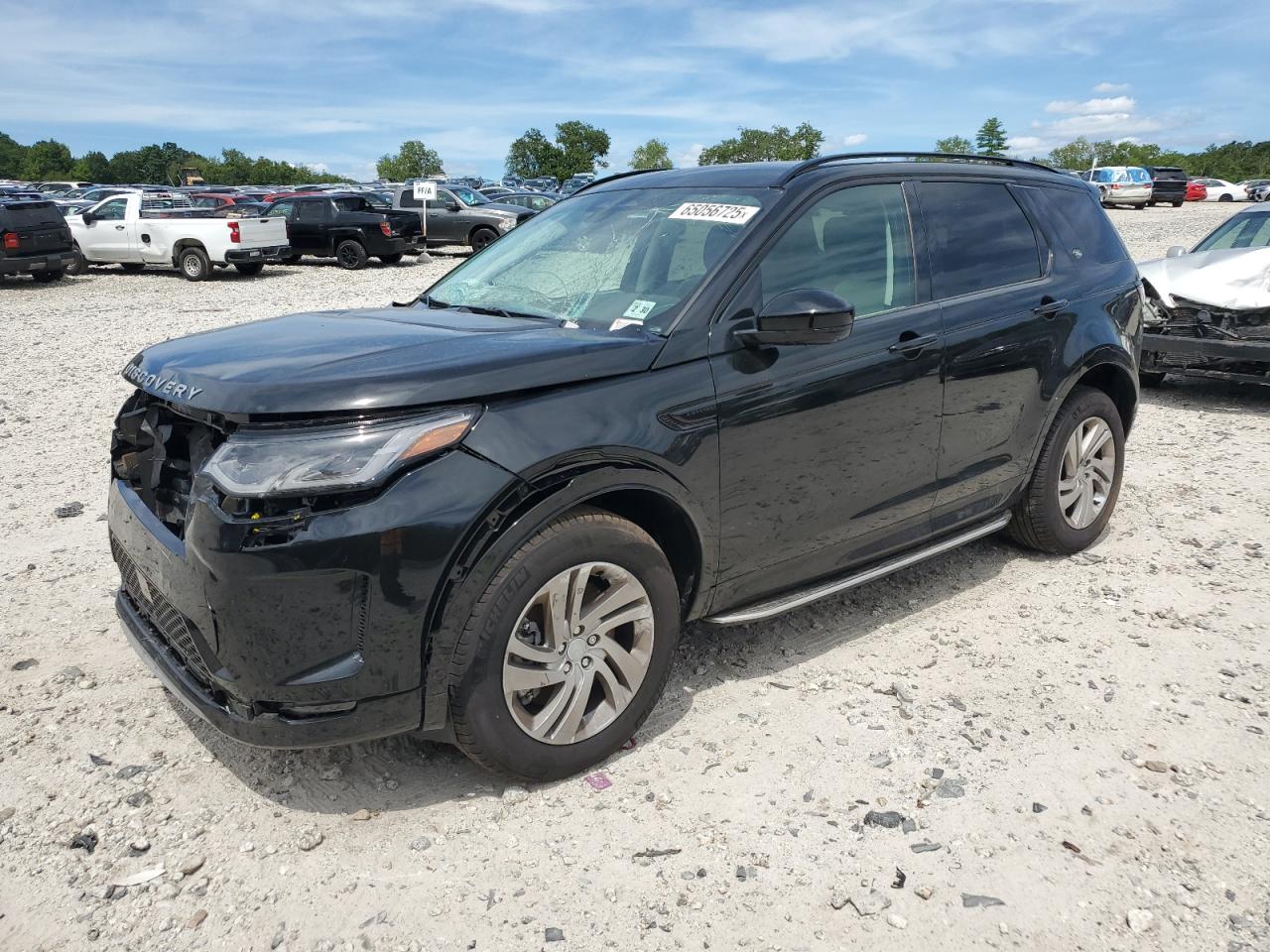 2025 Land Rover Discovery Sport S, VIN SALCJ2FX8SH362424 — Front end