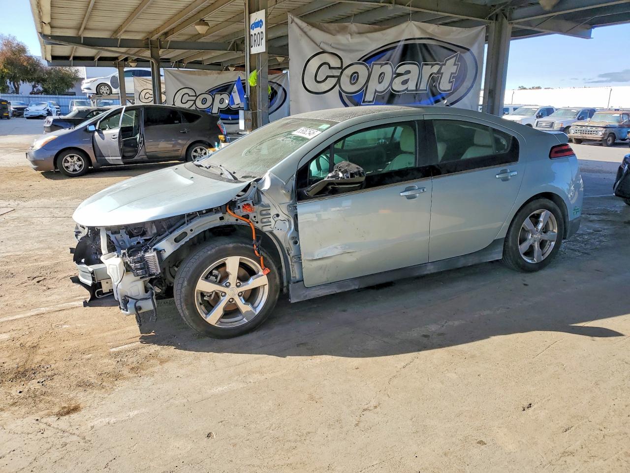 2012 Chevrolet Volt, VIN 1G1RH6E46CU114900 — Front end