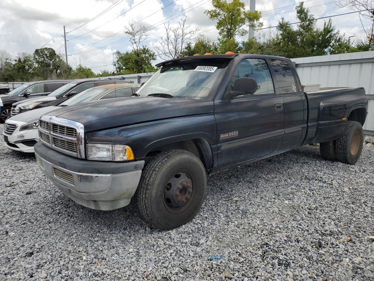 2001 Dodge 3500, VIN 1B7MC33671J500405 — Мелкие вмятины и царапины