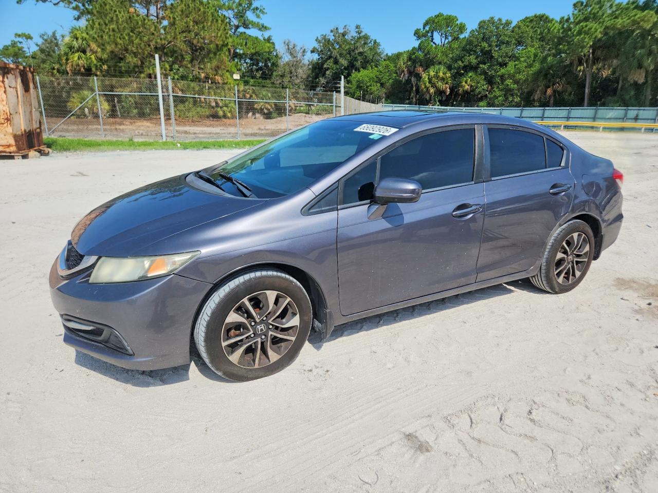 2014 Honda Civic EX, VIN 19XFB2F82EE011397 — Бок