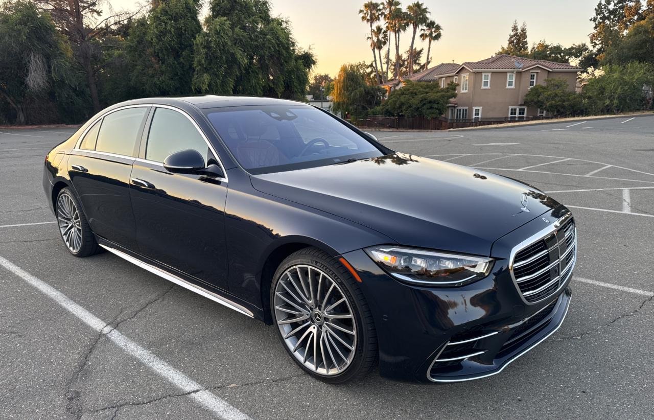 2022 Mercedes-Benz S 580, VIN W1K6G7GB0NA087931 — Normal wear