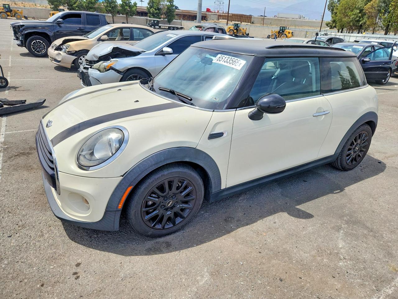 2016 MINI Hardtop, VIN WMWXP5C58G2D15707 — Обычный износ