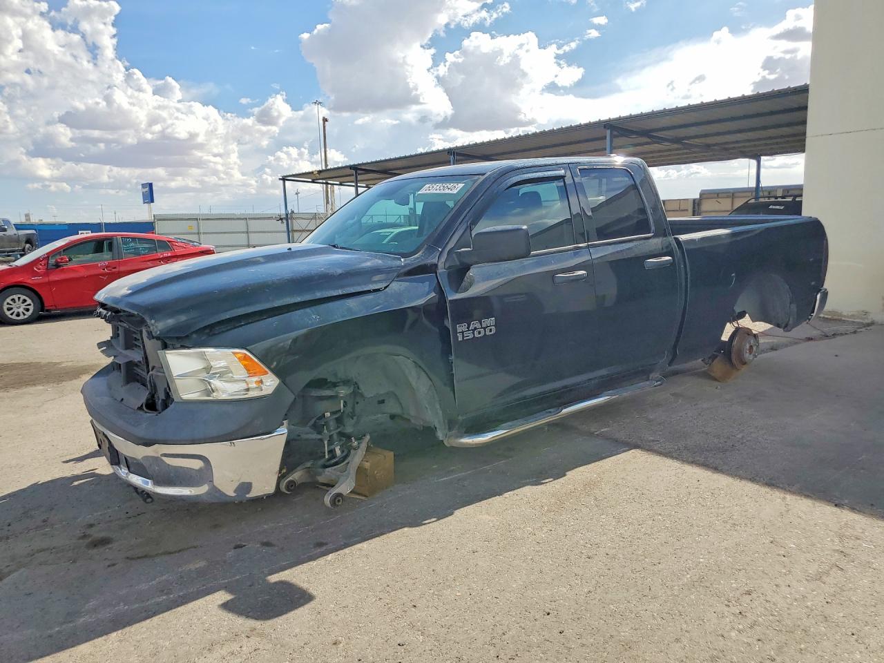 2018 Ram 1500 Tradesman, VIN 1C6RR6FGXJS195428 — Front end