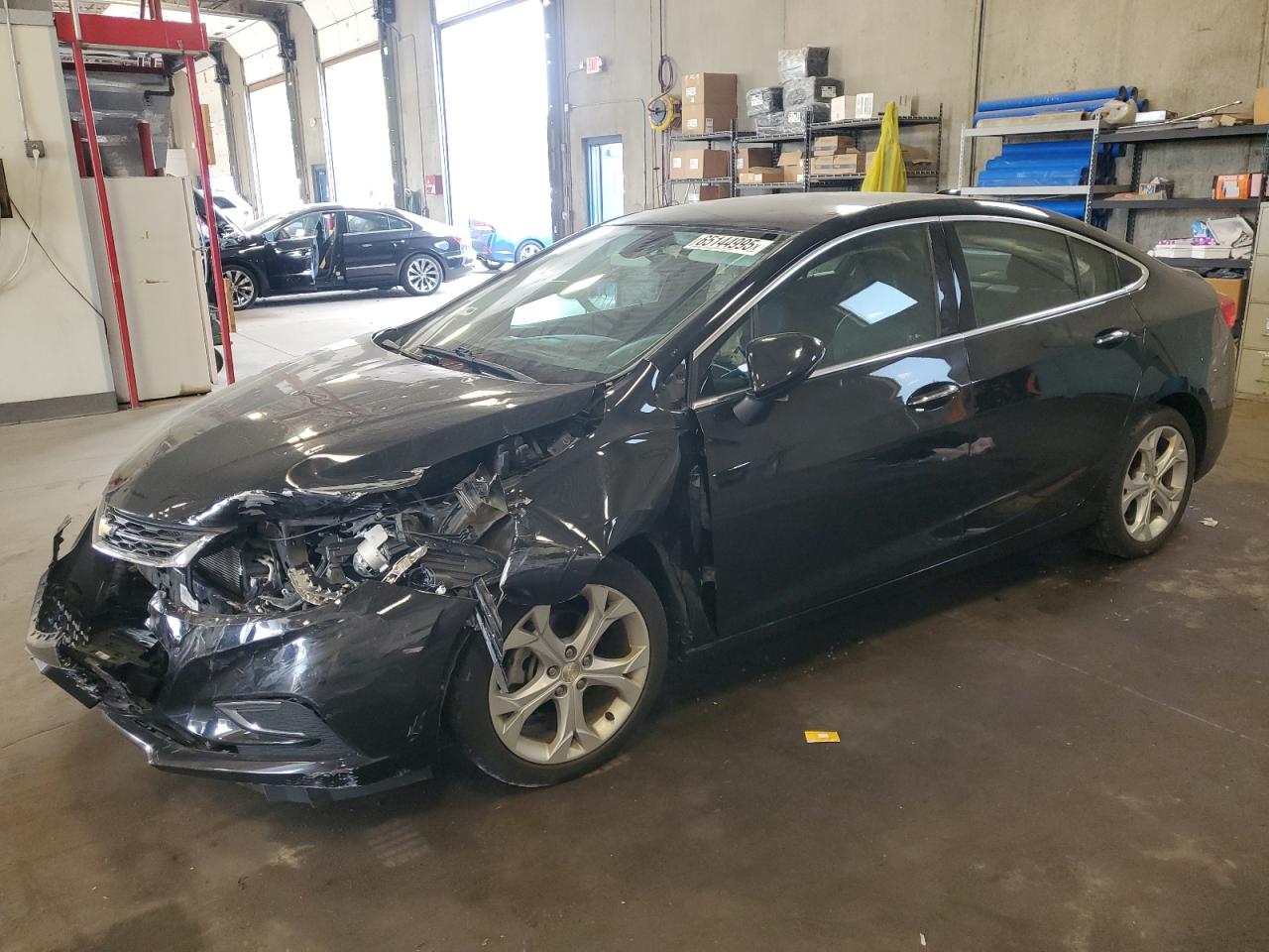 2016 Chevrolet Cruze Premier, VIN 1G1BG5SMXG7274561 — Front end