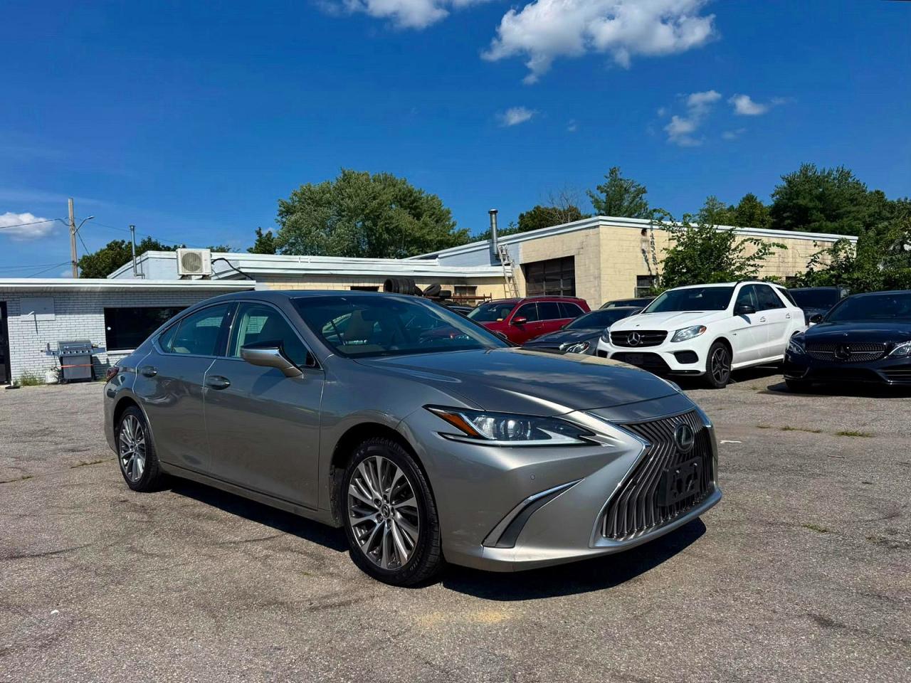 2020 Lexus ES 350, VIN 58ADZ1B15LU079668 — Normal wear