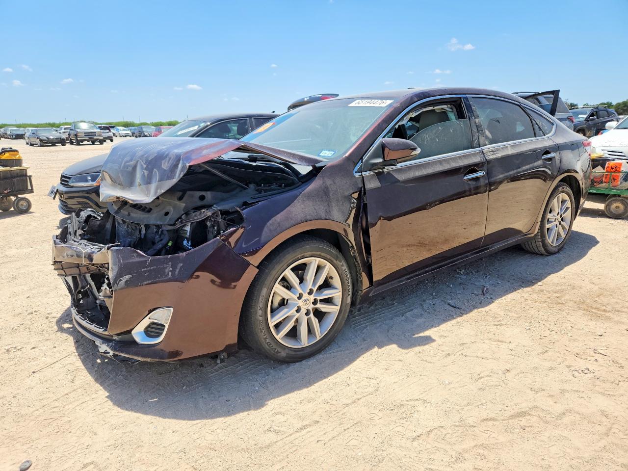 2013 Toyota Avalon XLE Touring, VIN 4T1BK1EBXDU010807 — Front end