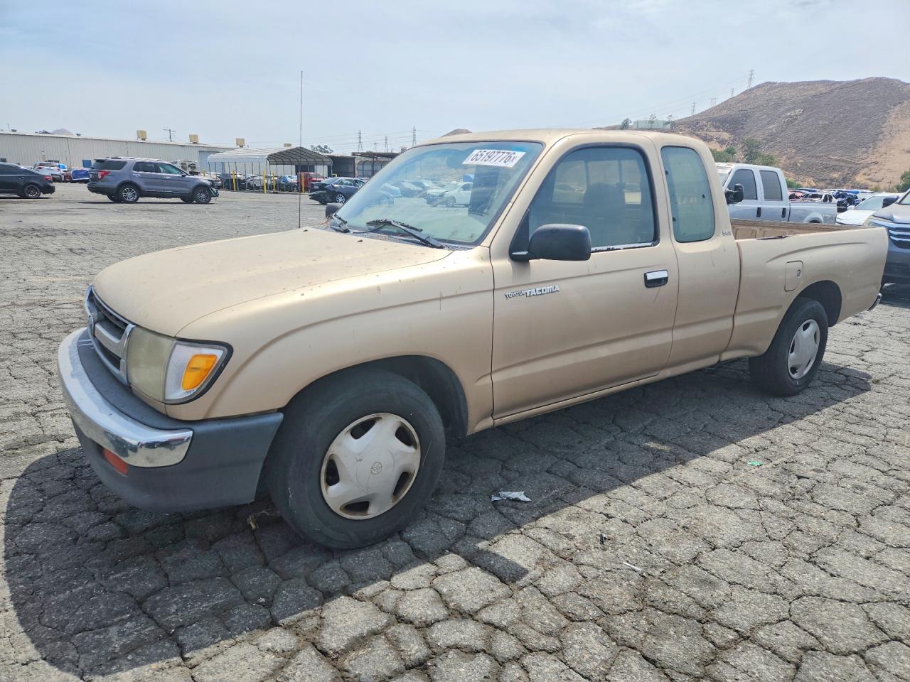 1998 Toyota Tacoma, VIN 4TAVL52N8WZ164745 — Обычный износ