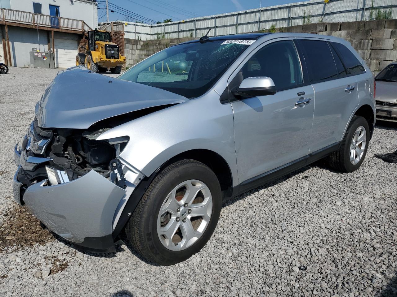 2011 Ford Edge SEL, VIN 2FMDK3JC2BBB02886 — Front end