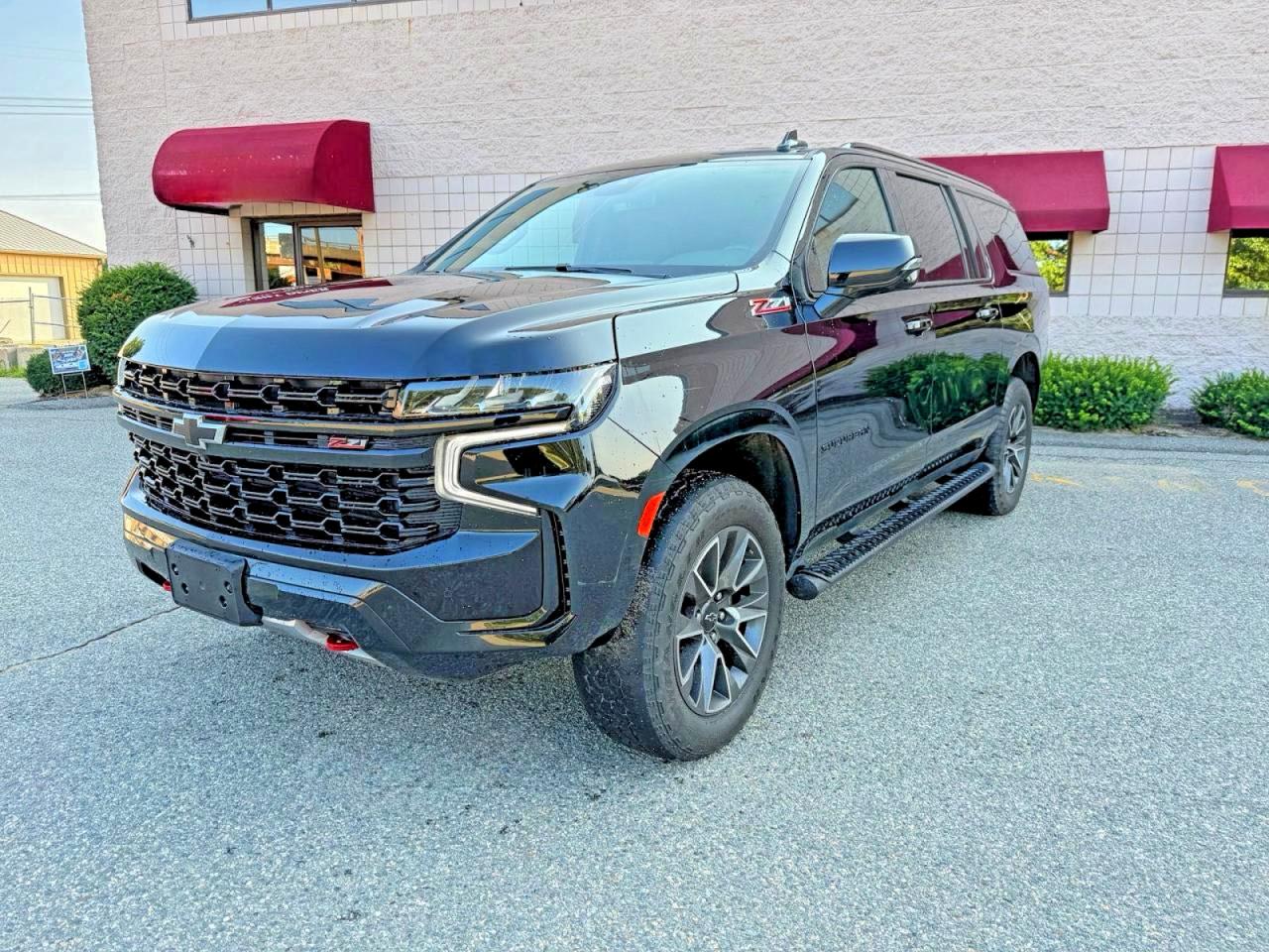 2023 Chevrolet Suburban Z71, VIN 1GNSKDKD5PR106113 — Normal wear