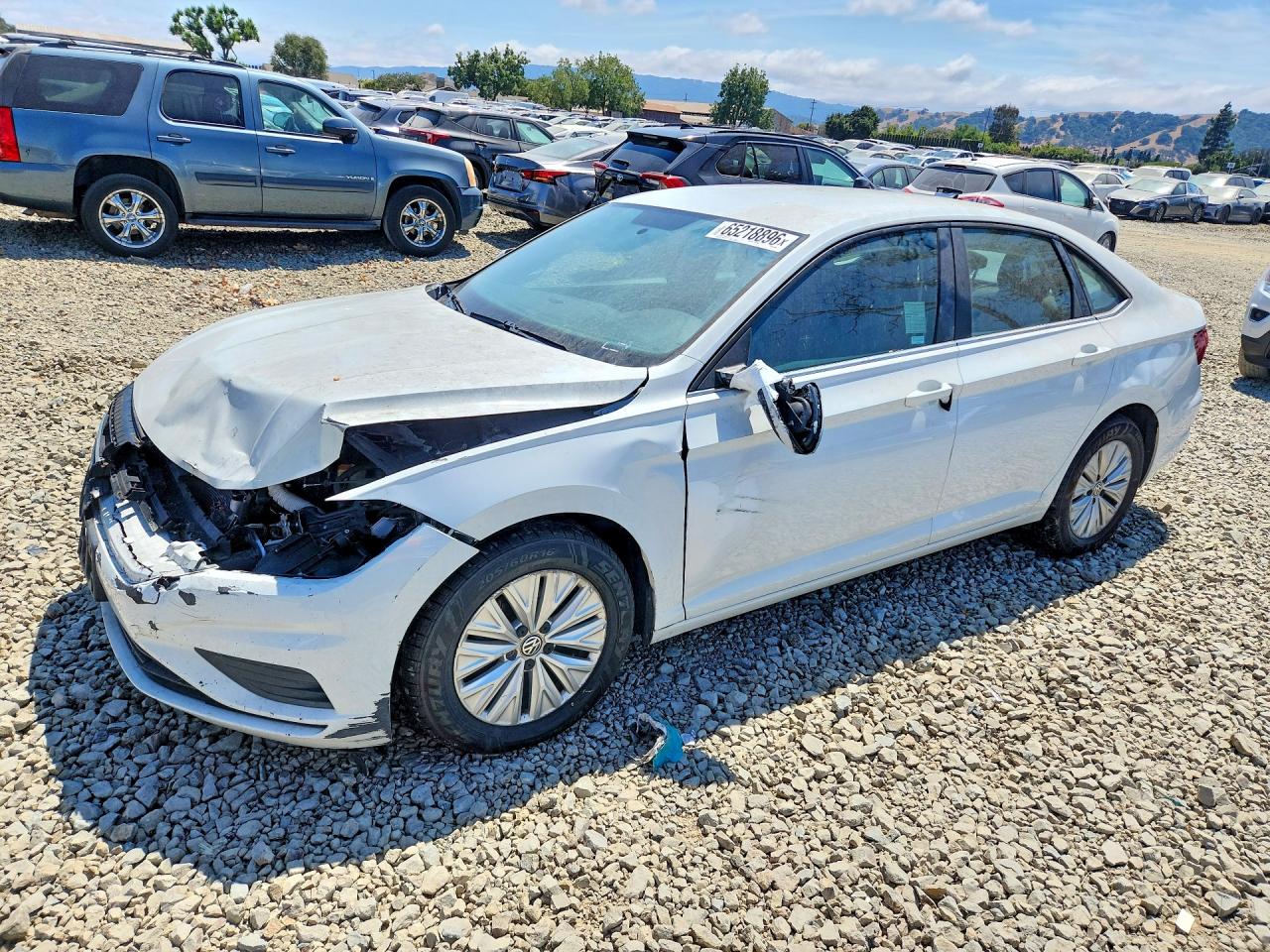 2019 Volkswagen Jetta S, VIN 3VWC57BU9KM028965 — Front end