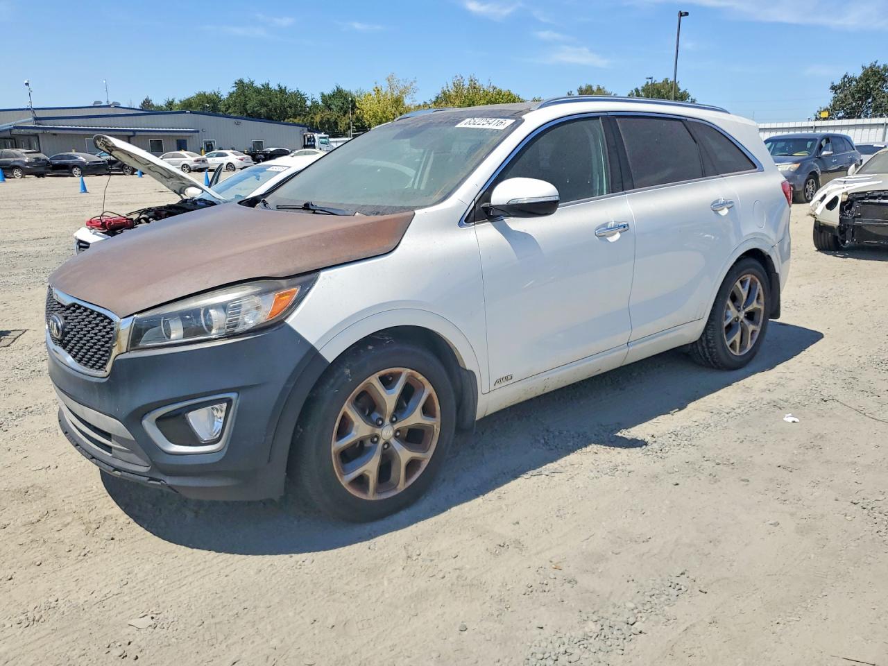 2017 Kia Sorento SX, VIN 5XYPKDA56HG313912 — Front end