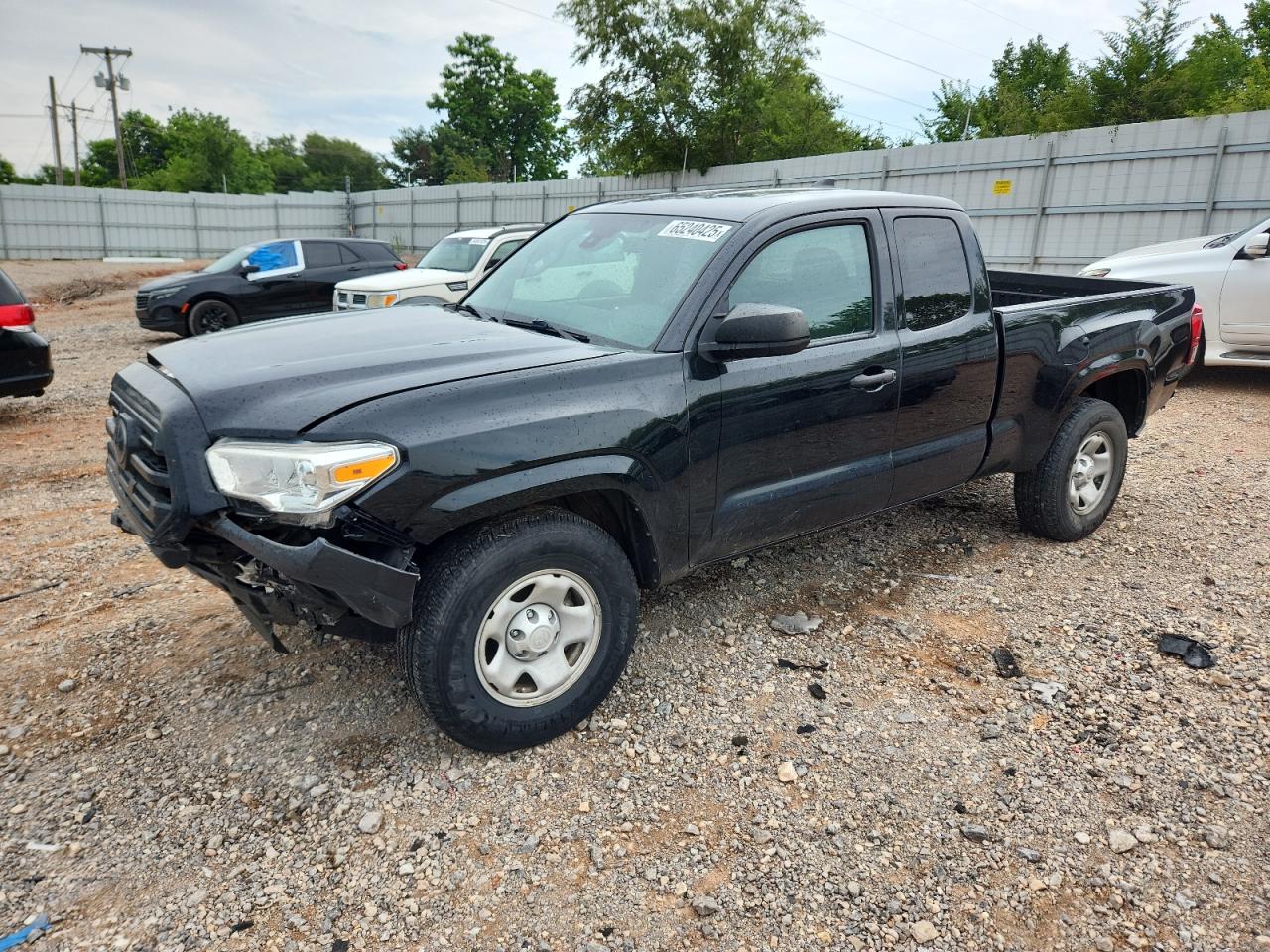 2019 Toyota Tacoma SR, VIN 5TFRX5GN5KX142291 — Front end