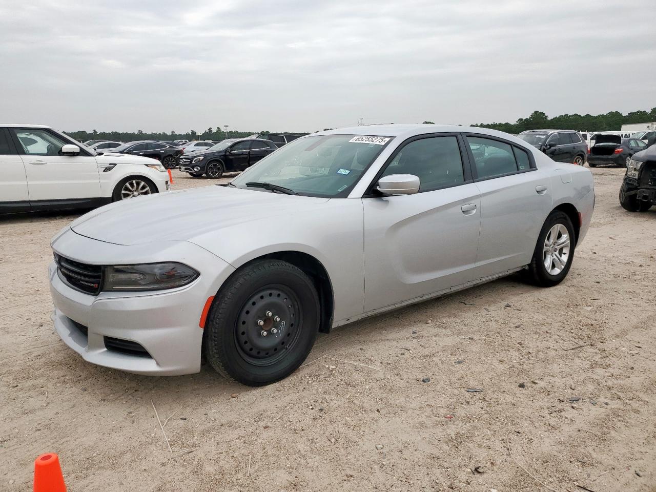 2021 Dodge Charger SXT, VIN 2C3CDXBG3MH642271 — Front end