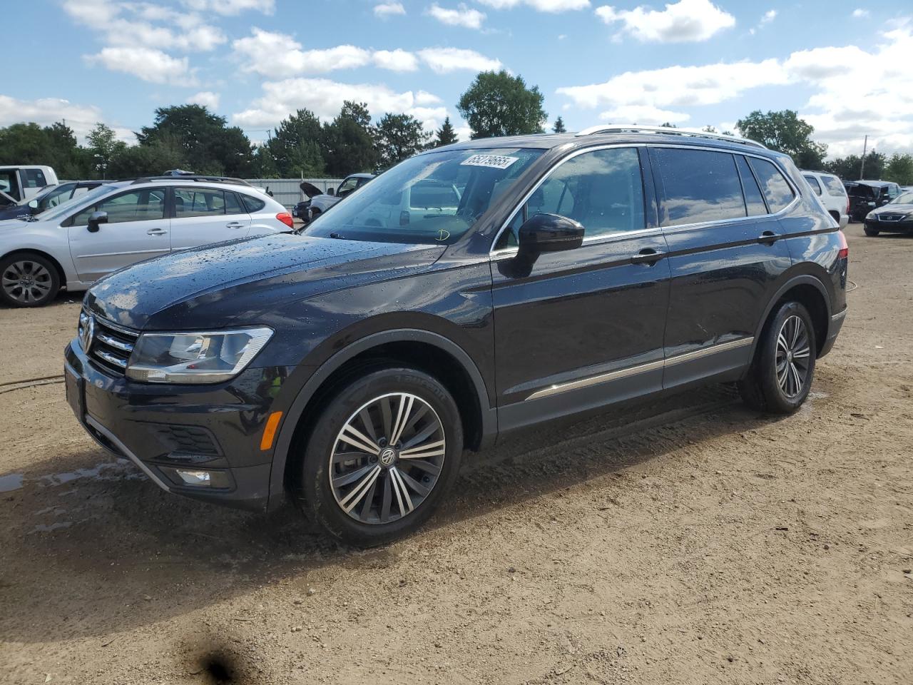 2018 Volkswagen Tiguan SEL, VIN 3VV2B7AX2JM075824 — Rear end