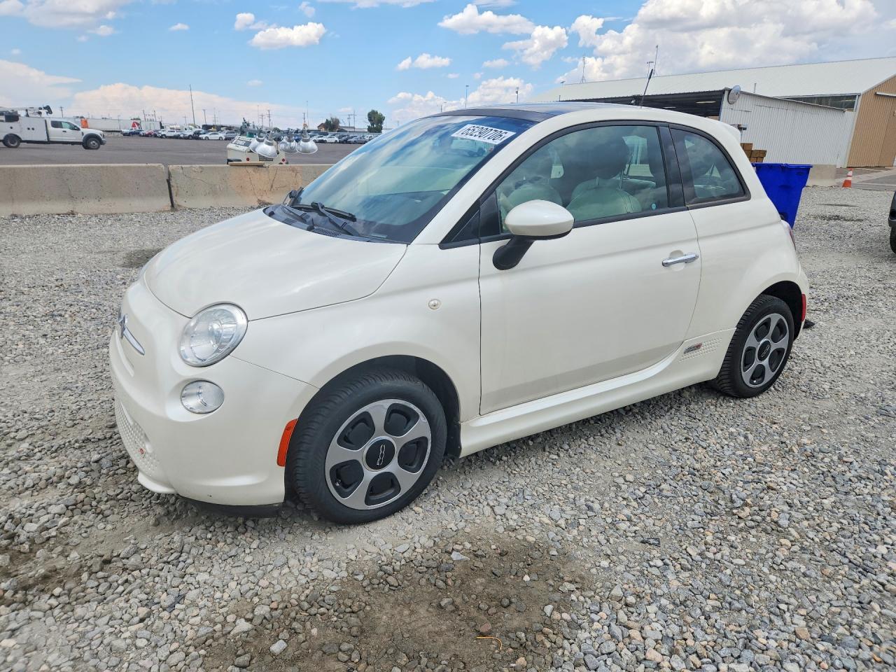 2014 FIAT 500e, VIN 3C3CFFGEXET244690 — Механическое