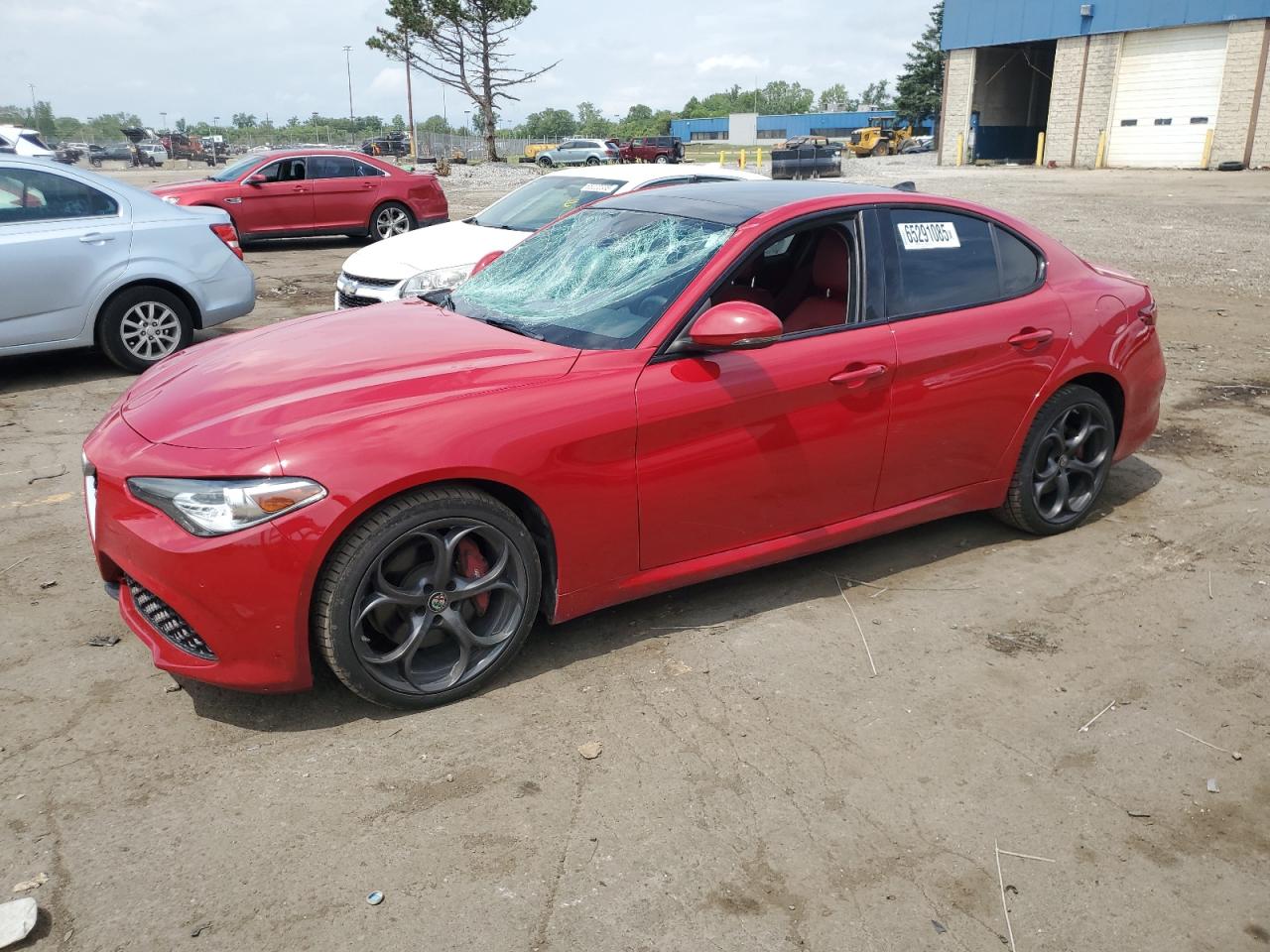 2019 Alfa Romeo Giulia Ti, VIN ZARFANBN2K7605831 — Крыша